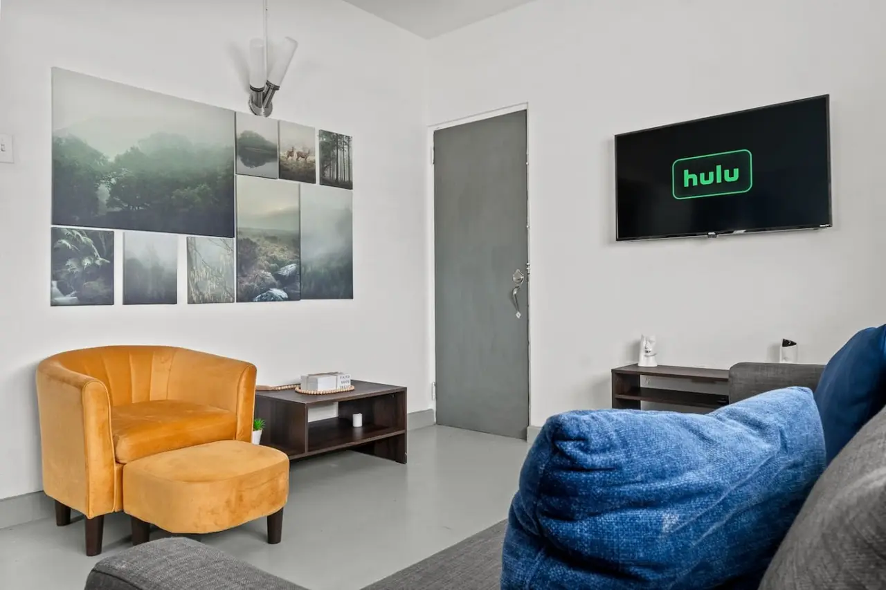 Photo 4 of Santurce Blue 2BR | Near Beach & La Placita